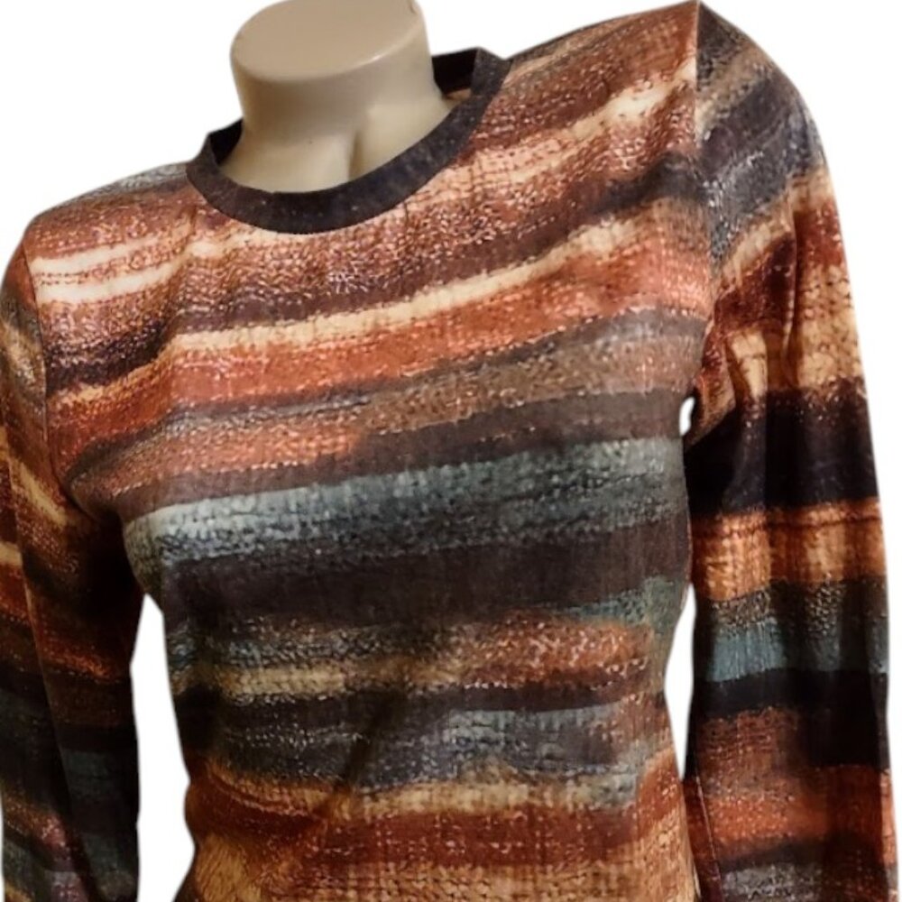 LIKE NEW. CUTE BROWN TSHIRT LONG SLEEVES STRETCH SZ S